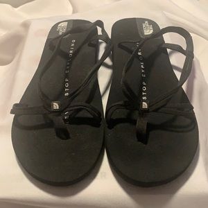 The north face women sandles